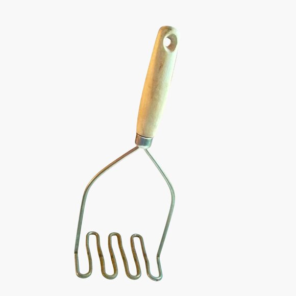 Wood Handle Potato Masher Stainless Steel Wire Rustic Vintage Kitchen Utensil - Picture 2 of 6